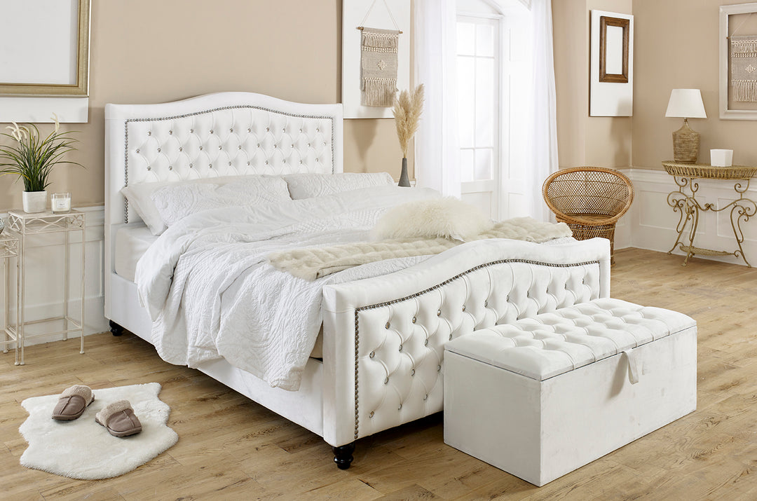 Harvey Chesterfield Bed